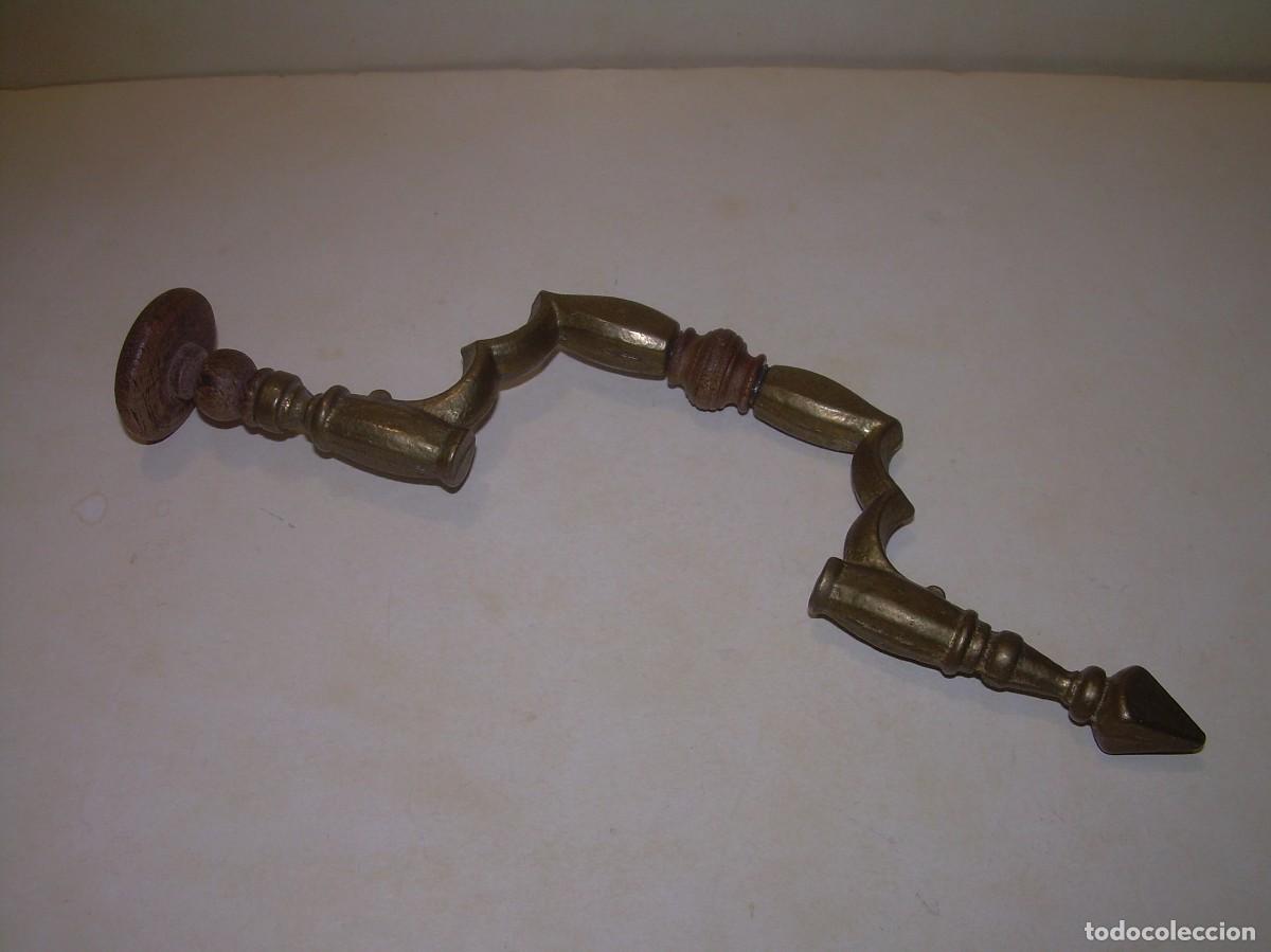 Antig&uuml;edades: UTIL DE BRONCE...POSIBLEMENTE PARA TREPANACIONES. - Foto 1