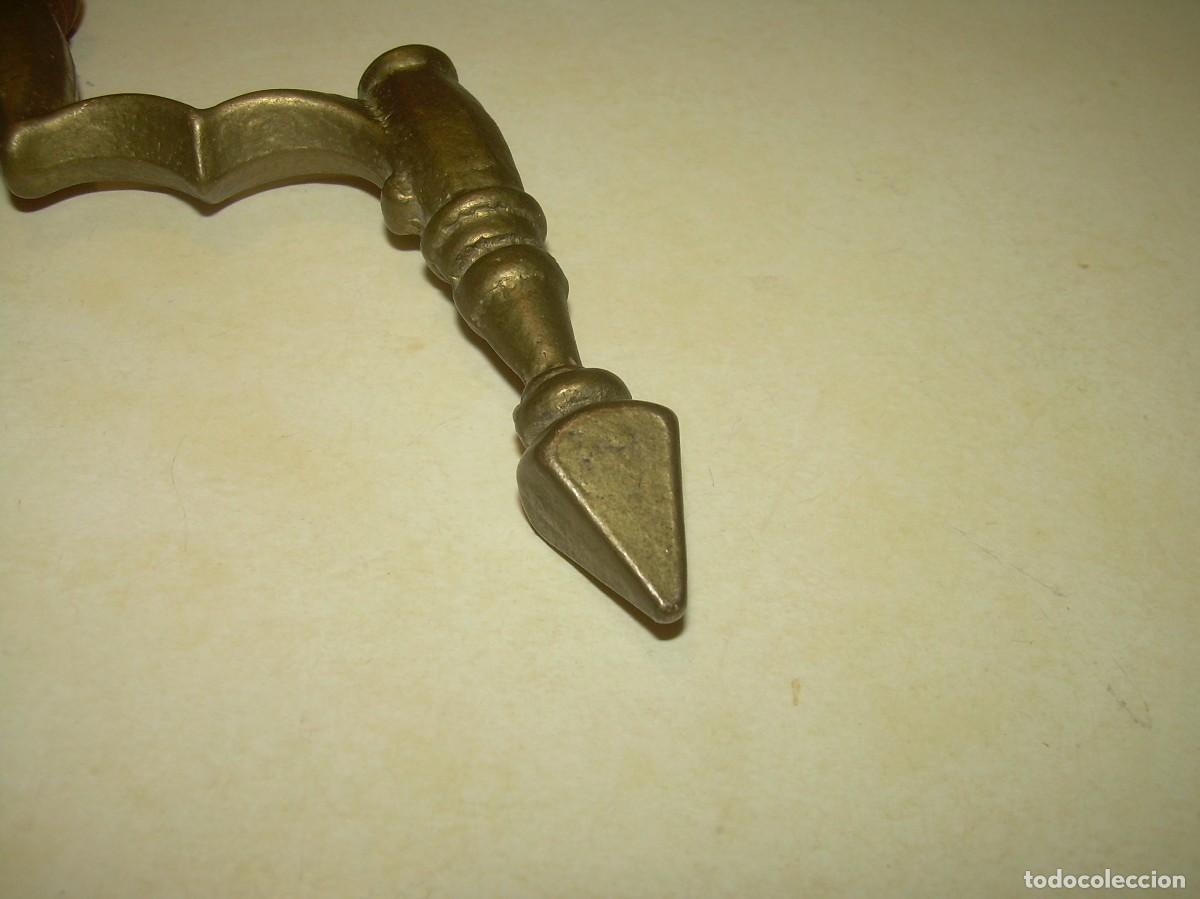 Antig&uuml;edades: UTIL DE BRONCE...POSIBLEMENTE PARA TREPANACIONES. - Foto 5