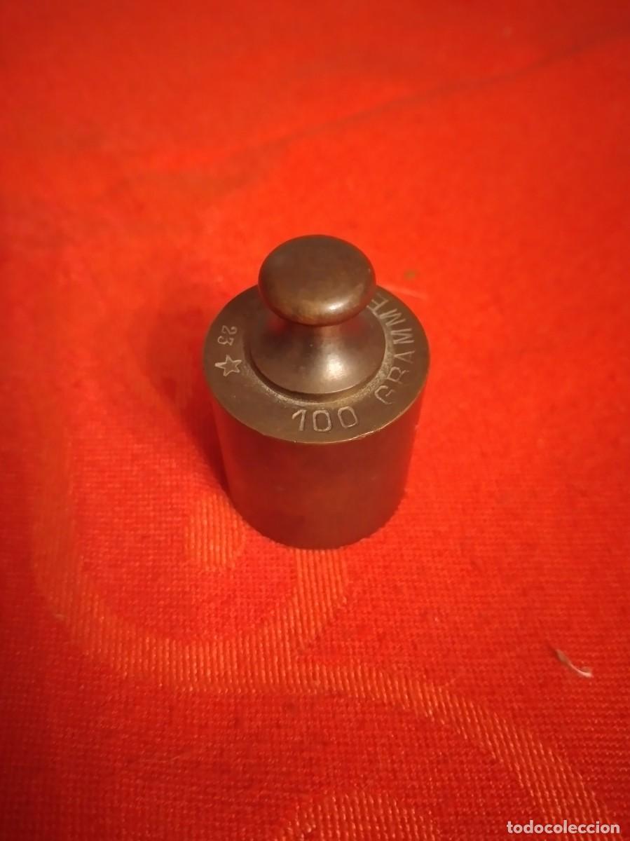 Antig&uuml;edades: Antiguo ponderal de 100 gr de bronce - Foto 1