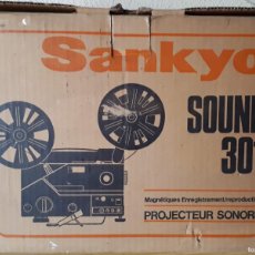 Antigüedades: PROYECTOR DE CINE SUPER 8MM SANKYO SOUND 301