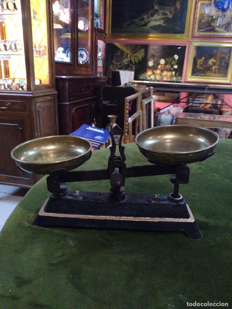 Antig&uuml;edades: Bascula, peso de farmacia. REF-9146 - Foto 1