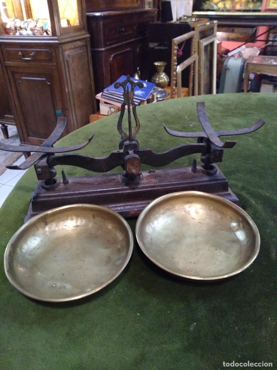 Antig&uuml;edades: Bascula, peso de farmacia. REF-1097 - Foto 2