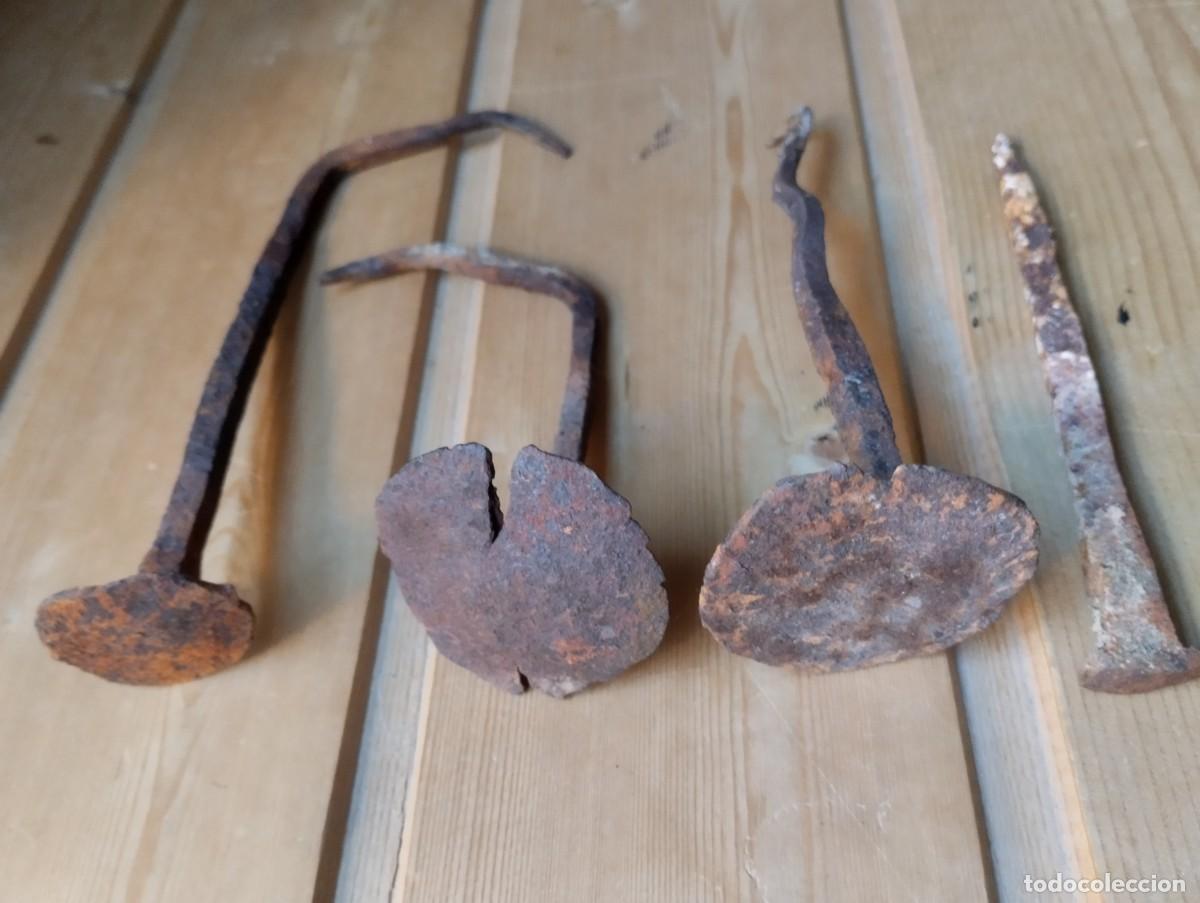 Antig&uuml;edades: Clavos antiguos de forja - Foto 2