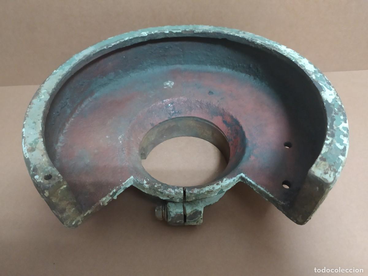 Antig&uuml;edades: CAPERUZA ESMERILADORA INDUSTRIAL. - Foto 4