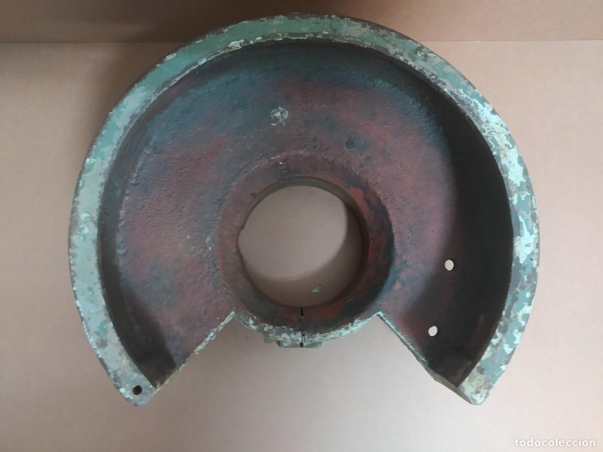 Antig&uuml;edades: CAPERUZA ESMERILADORA INDUSTRIAL. - Foto 5