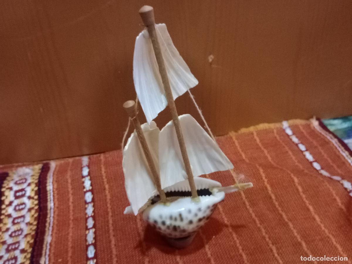Antig&uuml;edades: barco hecho con caracola - Foto 4