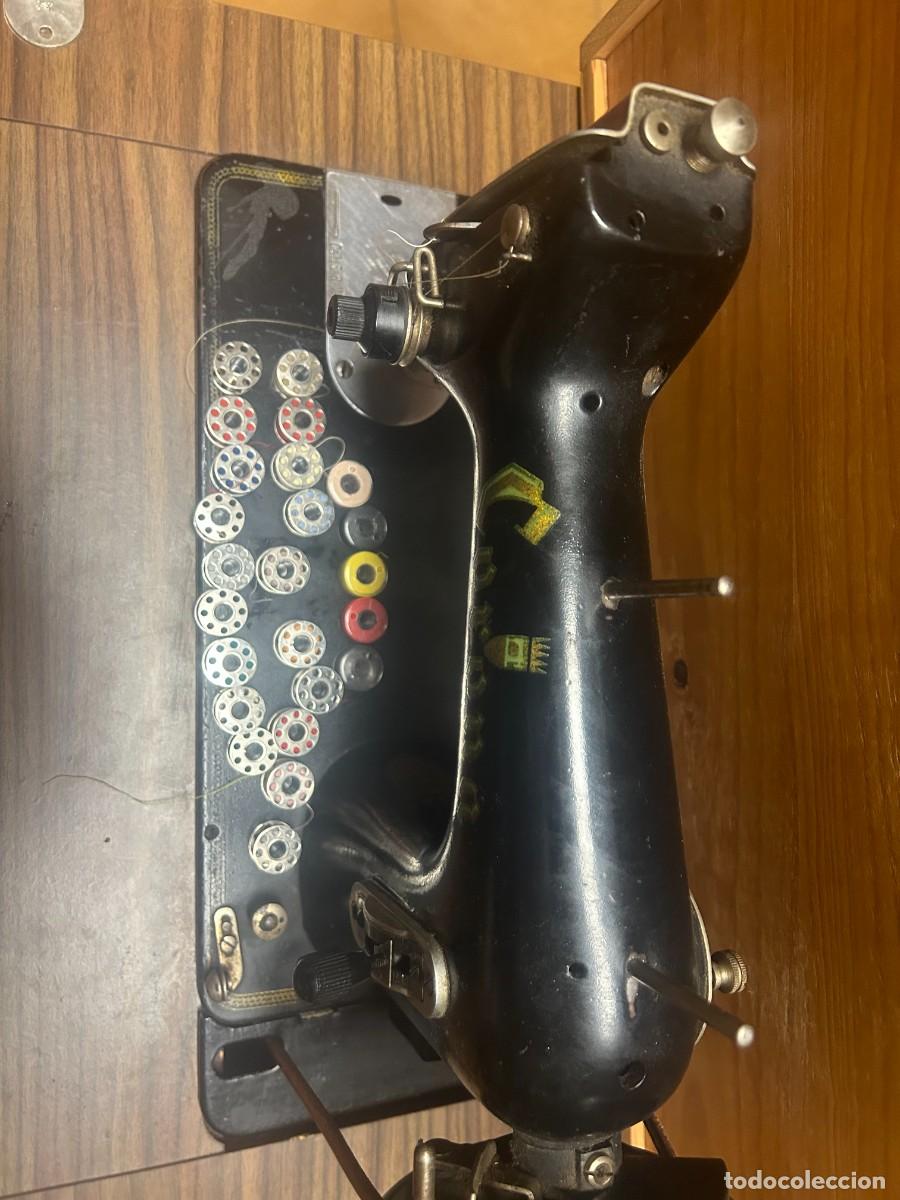 Antig&uuml;edades: maquina de coser - Foto 4