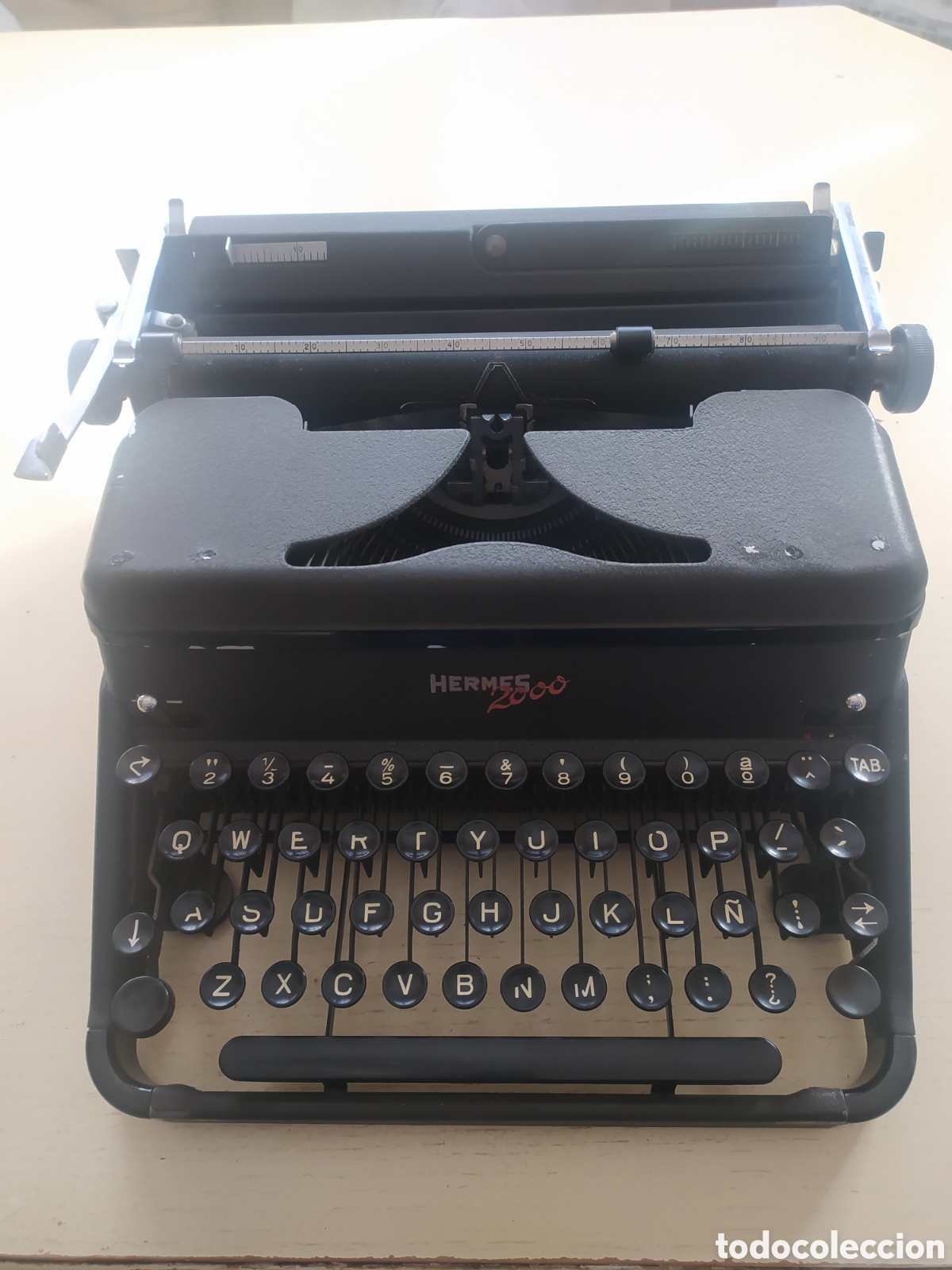 Antig&uuml;edades: M&aacute;quina escribir Hermes 2000 - Foto 1