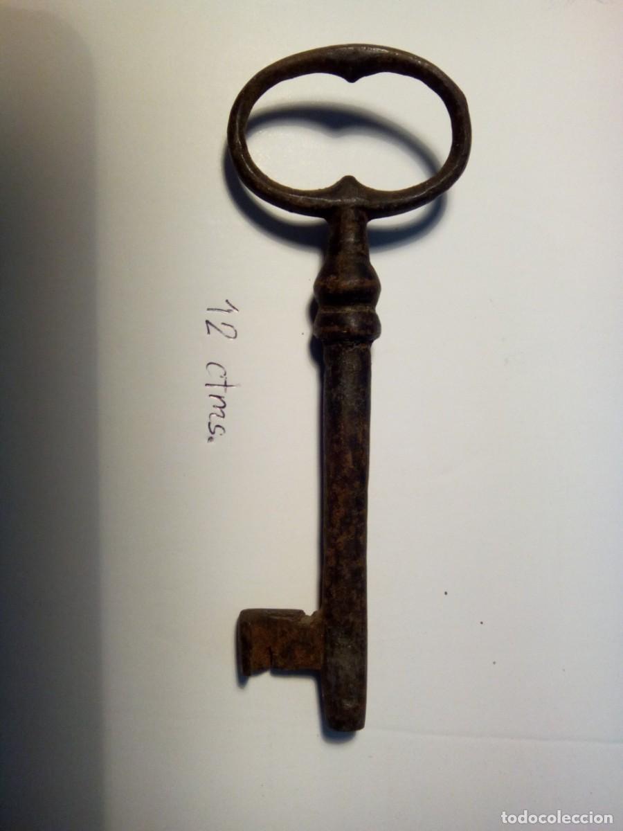 Antig&uuml;edades: Antigua llave de ho.forjado . - Foto 2