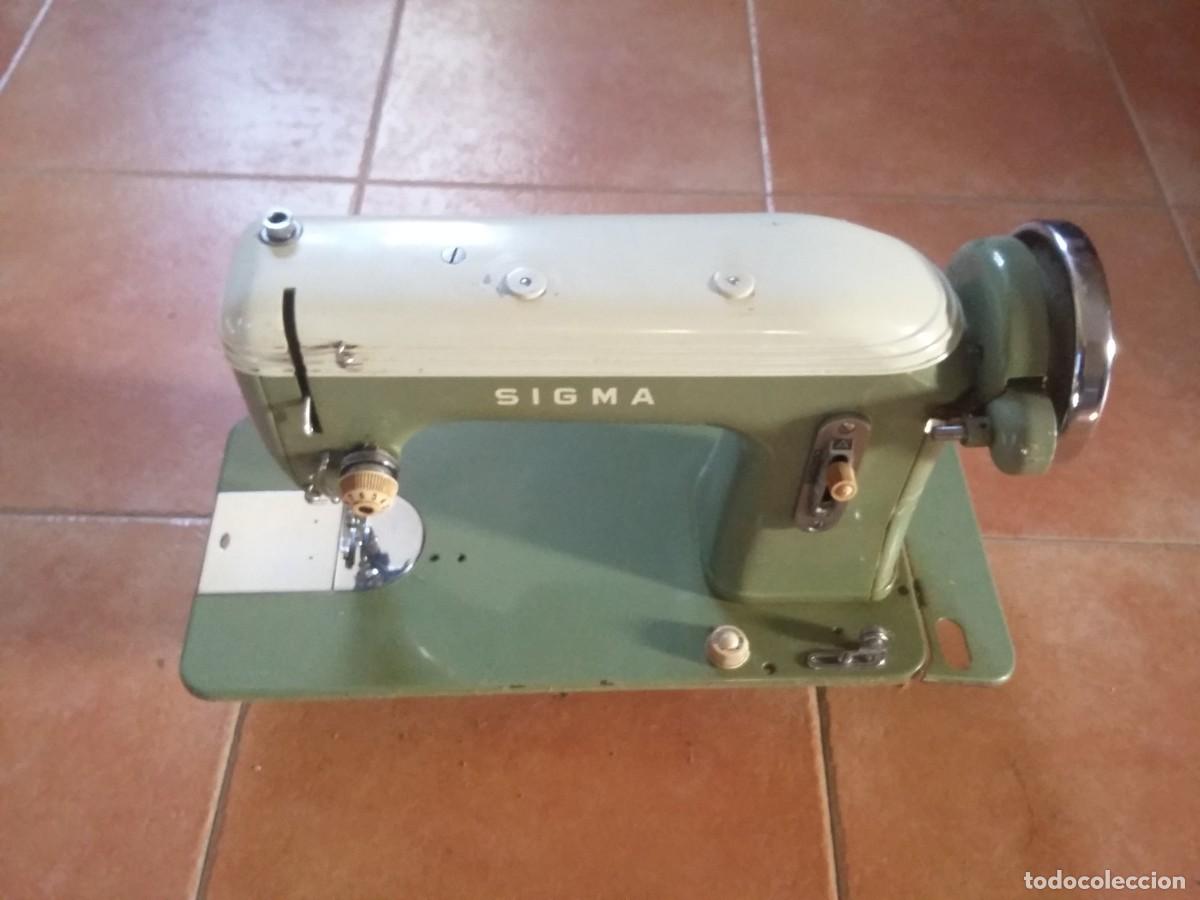 Antig&uuml;edades: M&aacute;quina coser Sigma. - Foto 1