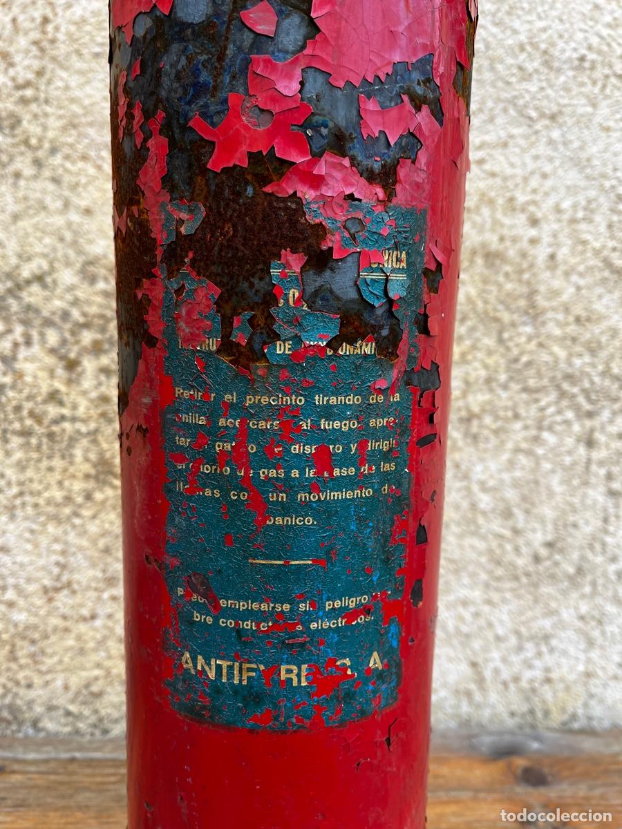 Antig&uuml;edades: Extintor de incendios ANTIFYRE. Antiguo y completo. - Foto 3
