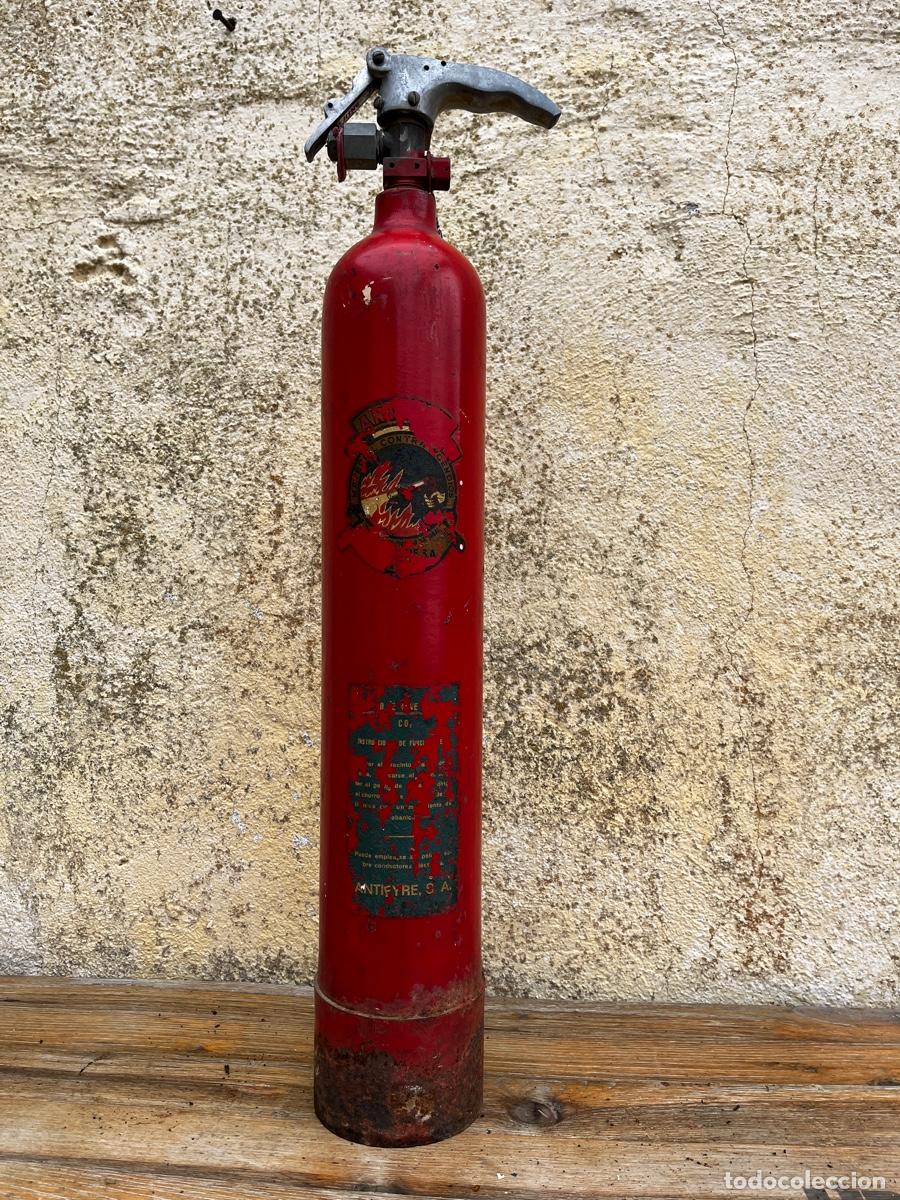 Antig&uuml;edades: Extintor de incendios ANTIFYRE. Antiguo. - Foto 2