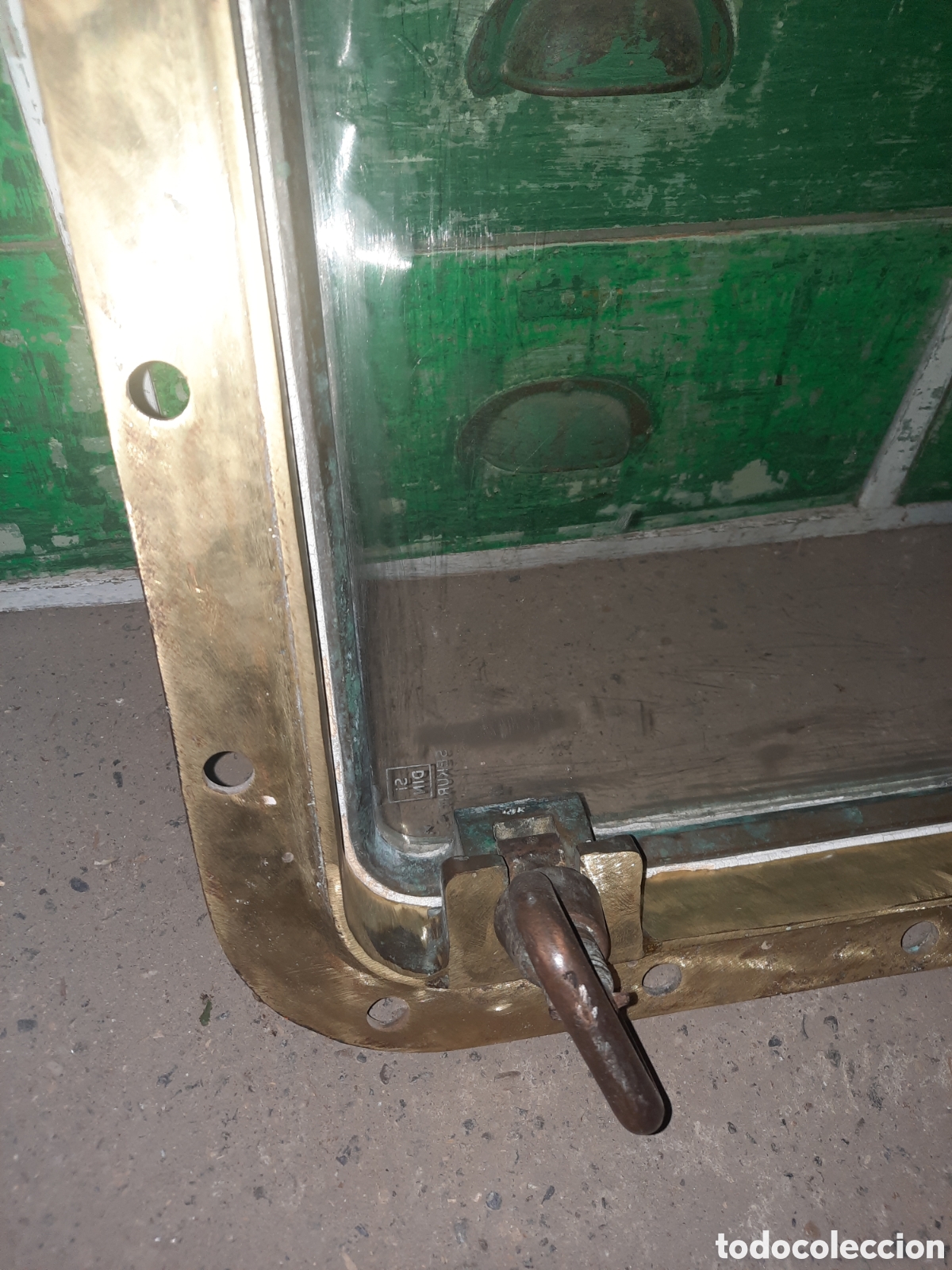 Antig&uuml;edades: Ventana de en barco cristal y bronce - Foto 5