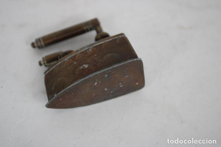 Antig&uuml;edades: plancha miniatura - Foto 2