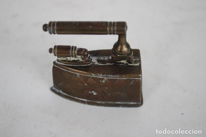 Antig&uuml;edades: plancha miniatura - Foto 1