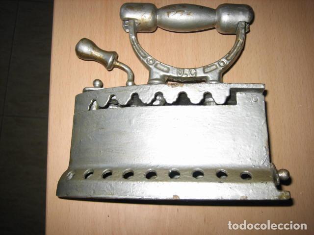 Antig&uuml;edades: Plancha antiguacolor dorado - Foto 3