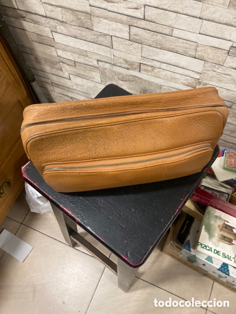 Antig&uuml;edades: Antiguo neceser de Zapatero - Foto 1
