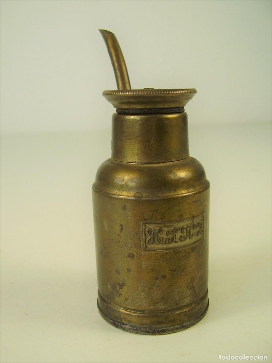 Antig&uuml;edades: Aceitera para bicicleta. A&ntilde;os 30-40 - Foto 1