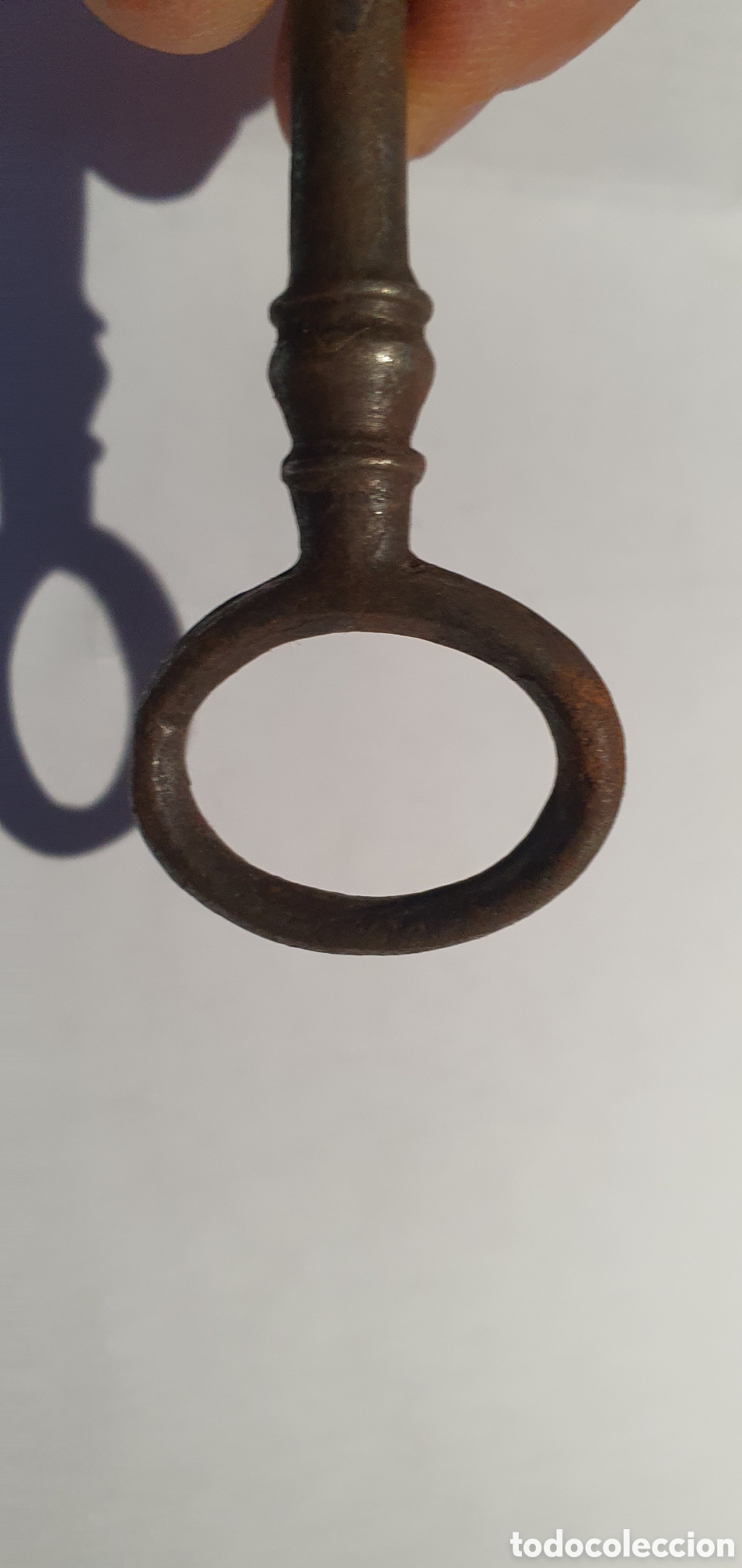 Antig&uuml;edades: Antigua llave siglo XIX de 11 cm. - Foto 2