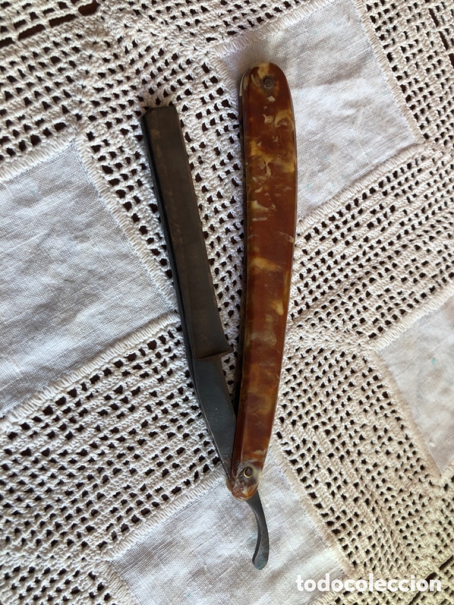 Antig&uuml;edades: Navaja de barbero - Foto 4