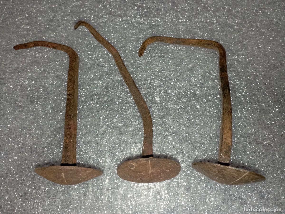 Antig&uuml;edades: Antiguos clavos de forja. CG4 - Foto 2