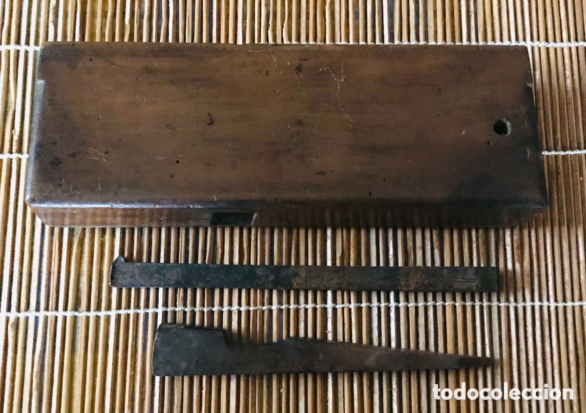 Antig&uuml;edades: Cepillo antiguo de madera. Ulysse Marlin. Bordeaux. - Foto 3