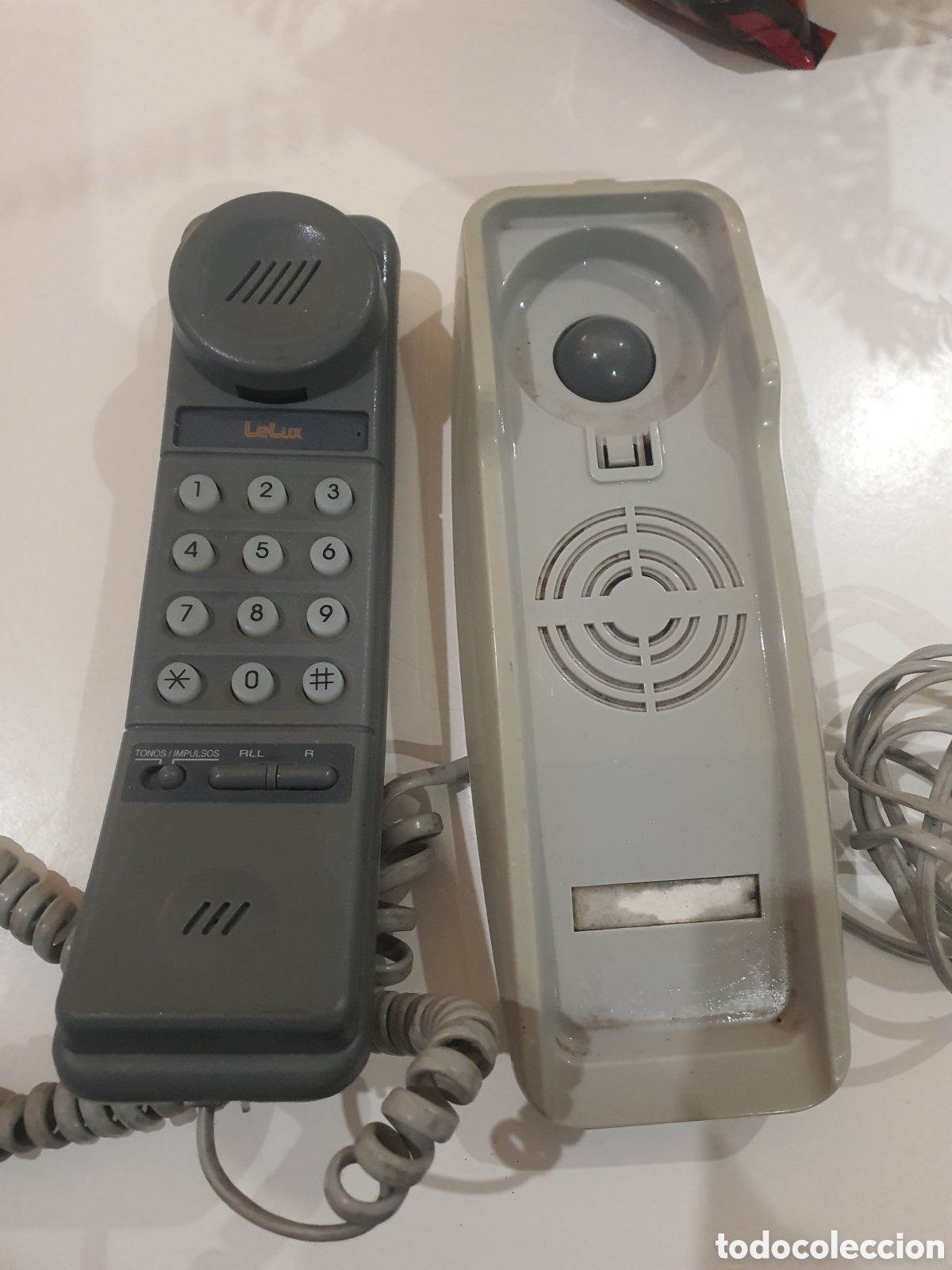 Tel&eacute;fonos: antiguo tel&eacute;fono lelux - Foto 1
