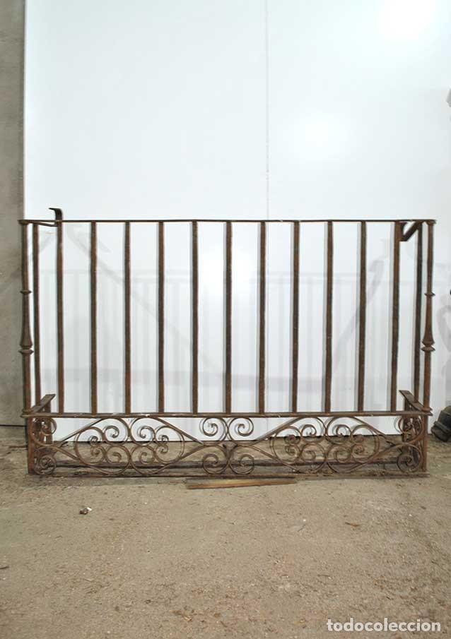 Antig&uuml;edades: BALC&Oacute;N ANTIGUO DE HIERRO - Foto 1