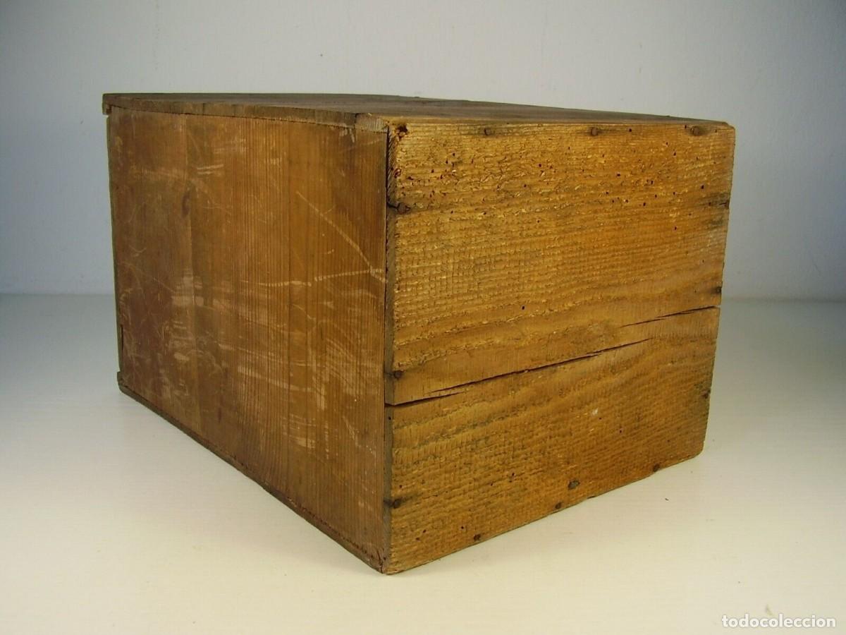 Antig&uuml;edades: Caja original para linterna m&aacute;gica.1900 - Foto 4