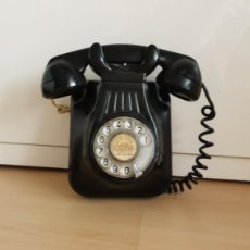 Teléfonos: TELEFONO DE PARED DE BAQUELITA – AÑOS 50