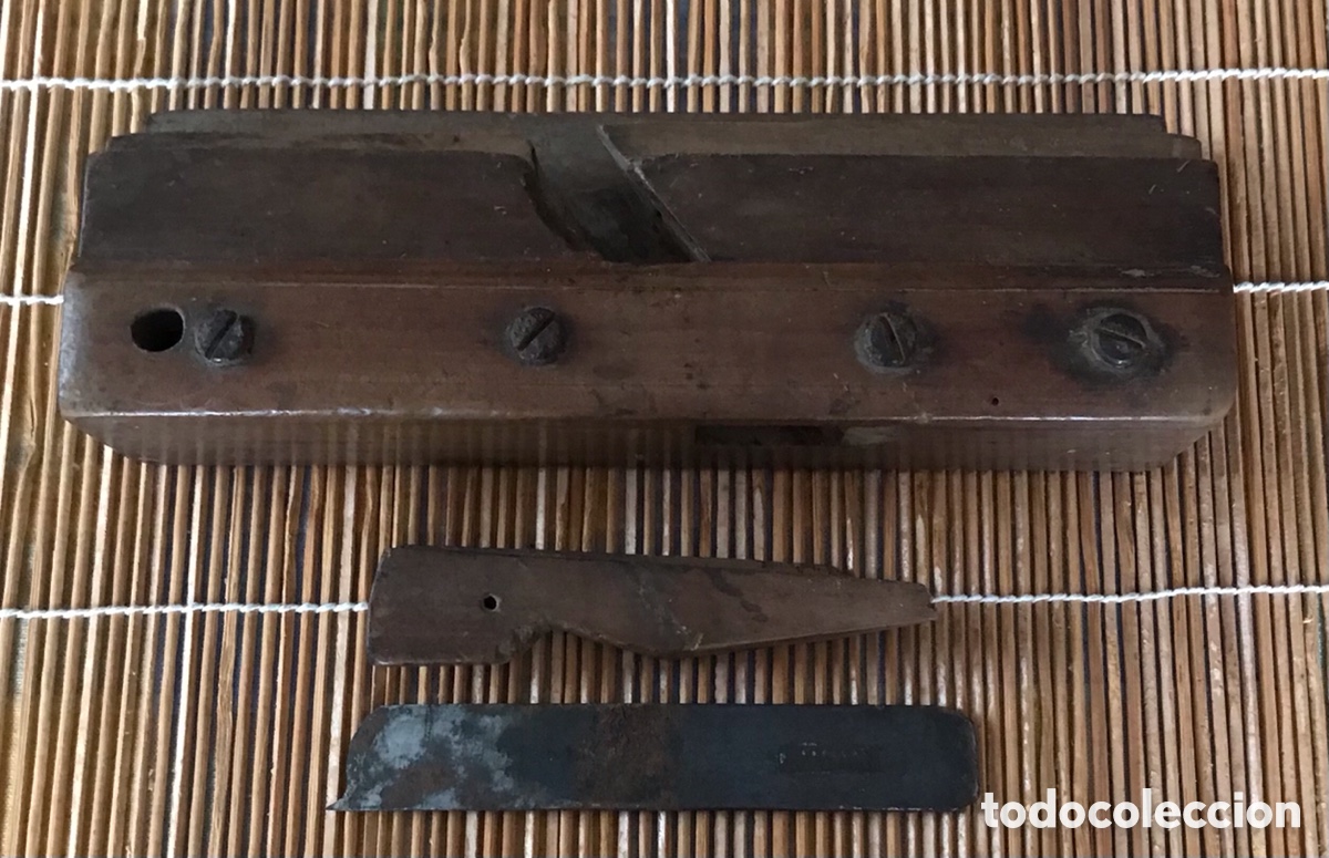 Antig&uuml;edades: Cepillo antiguo de madera. H.D. - Foto 1