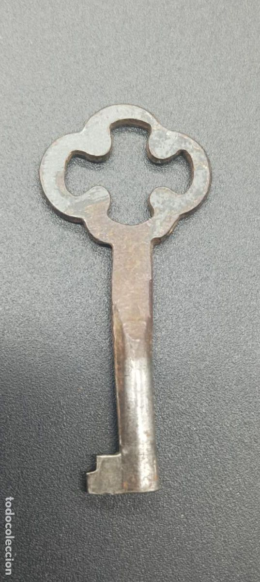 Antig&uuml;edades: LLAVE DE FORJA 6 CTMS - Foto 1