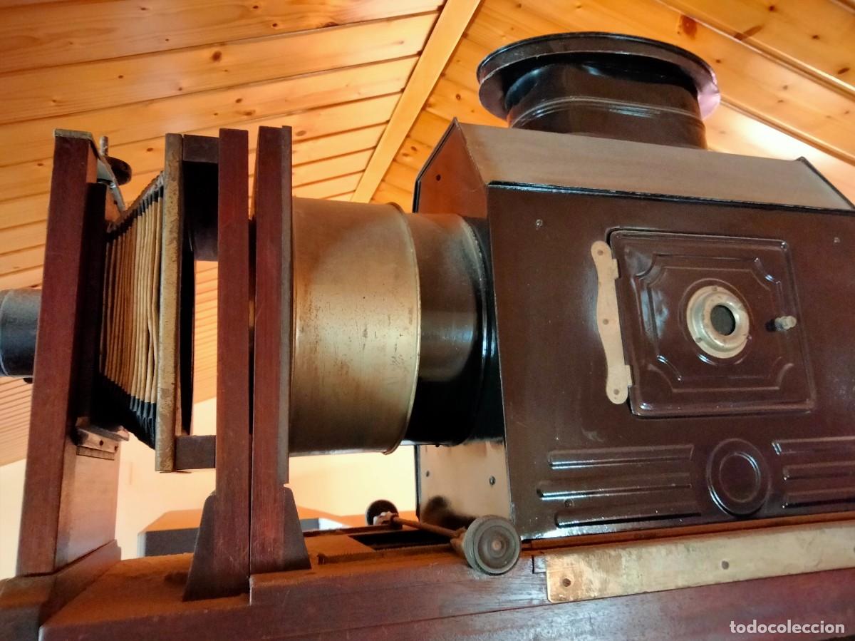 Antig&uuml;edades: Proyector de diapositivas / Linterna m&aacute;gica - Foto 1
