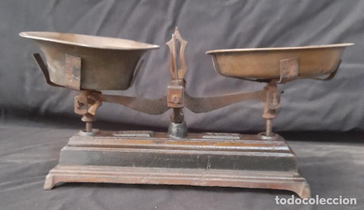 Antig&uuml;edades: Balanza 1 kilo - Foto 2