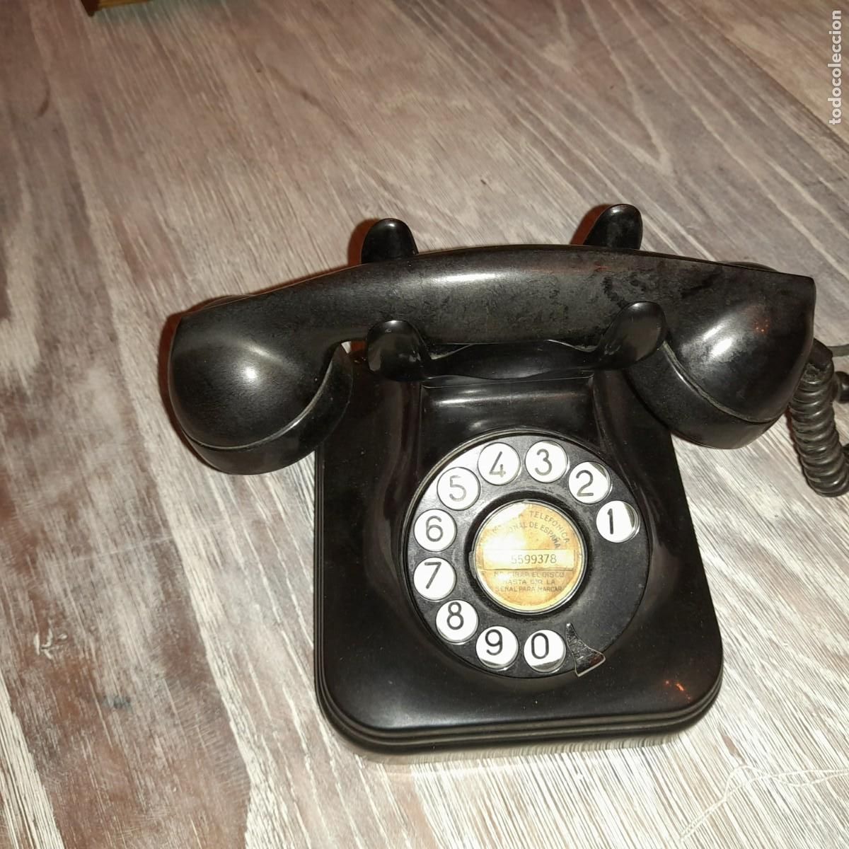 Tel&eacute;fonos: Tel&eacute;fono baquelita CTNE Mod 5523E - Foto 1