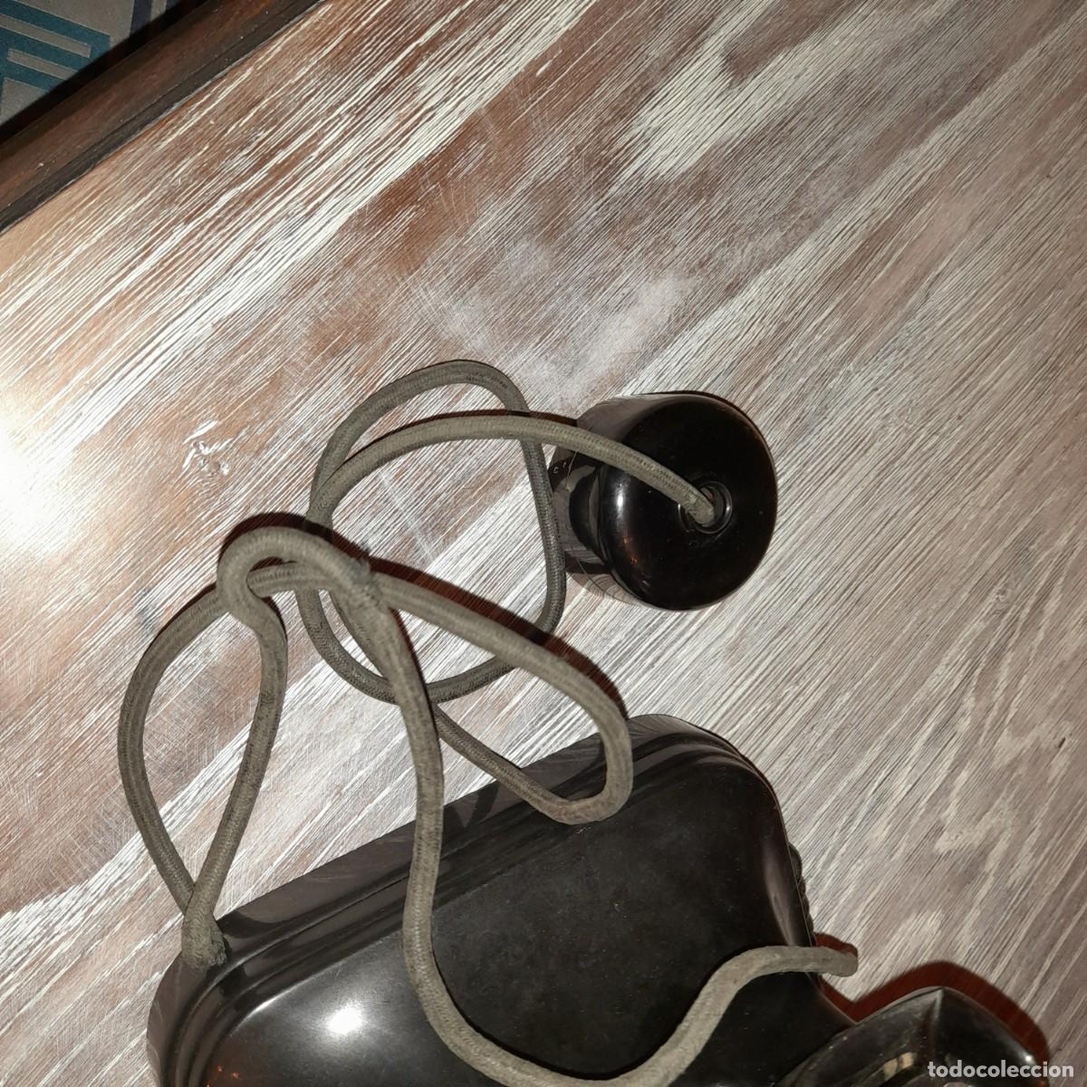 Tel&eacute;fonos: Tel&eacute;fono baquelita CTNE Mod 5523E - Foto 4
