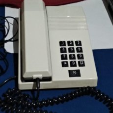 Teléfonos: TELEFONO ANTIGUO VINTAGE DE SOBREMESA TEIDE - TELEFONICA - AMPER - BLANCO - CNTE TECLA R OPERATIVA