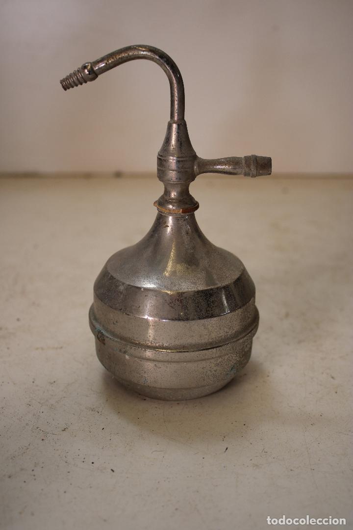 Antig&uuml;edades: antiguo perfumero de barbero - Foto 1