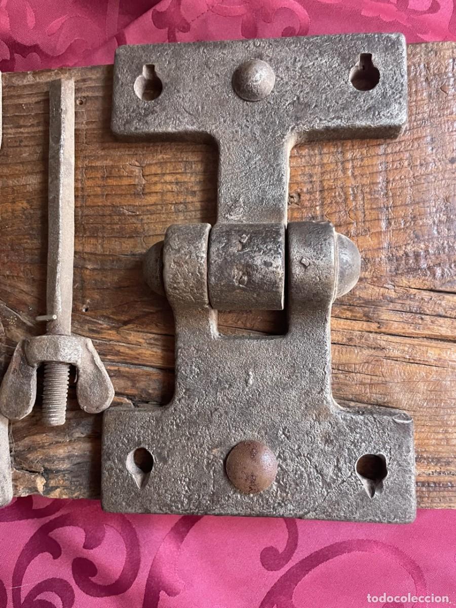 Antig&uuml;edades: Espectaculares bisagras - Foto 2