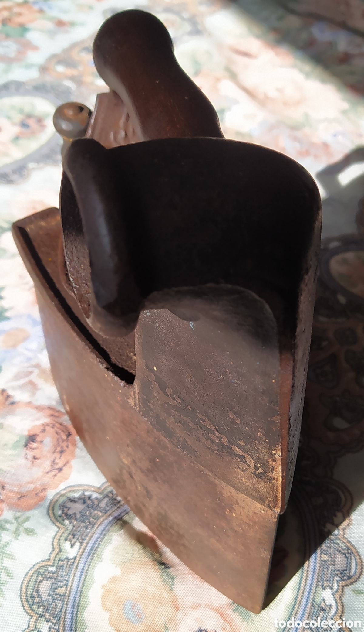 Antig&uuml;edades: PLANCHA ANTIGUA DE CARBON - Foto 2