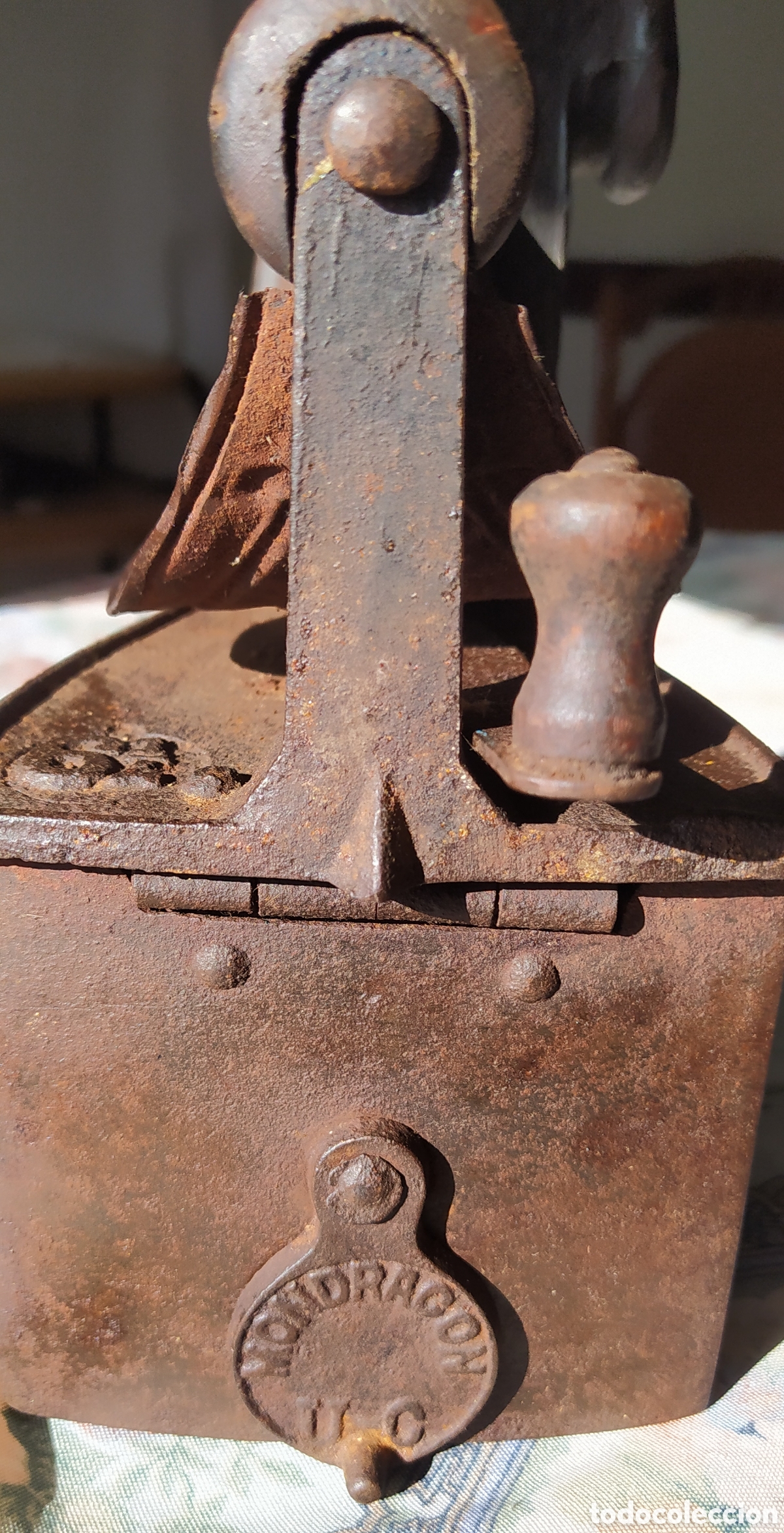 Antig&uuml;edades: PLANCHA ANTIGUA DE CARBON - Foto 6