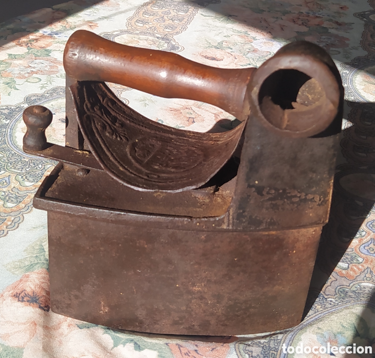 Antig&uuml;edades: PLANCHA ANTIGUA DE CARBON - Foto 10