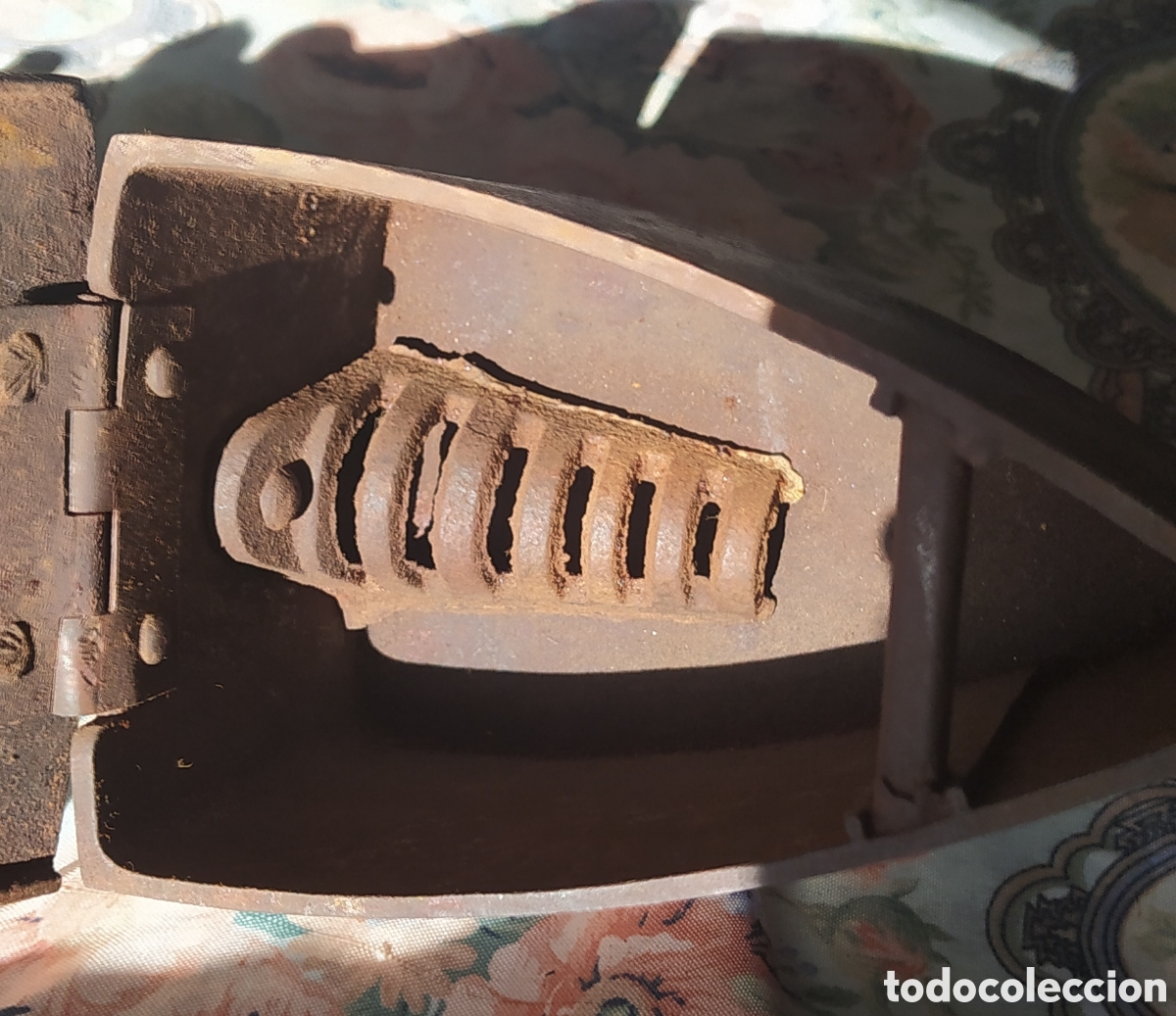 Antig&uuml;edades: PLANCHA ANTIGUA DE CARBON - Foto 11