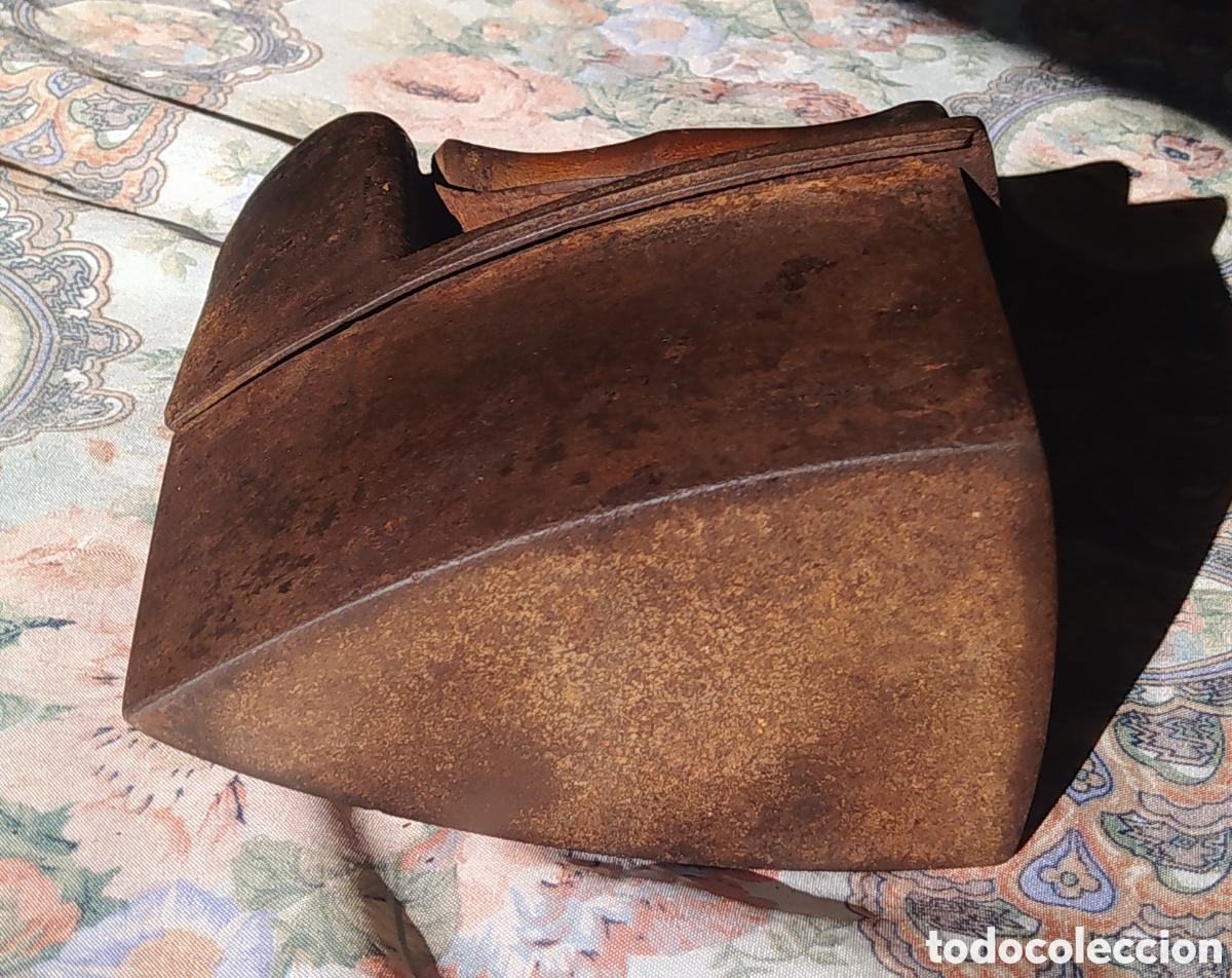 Antig&uuml;edades: PLANCHA ANTIGUA DE CARBON - Foto 13