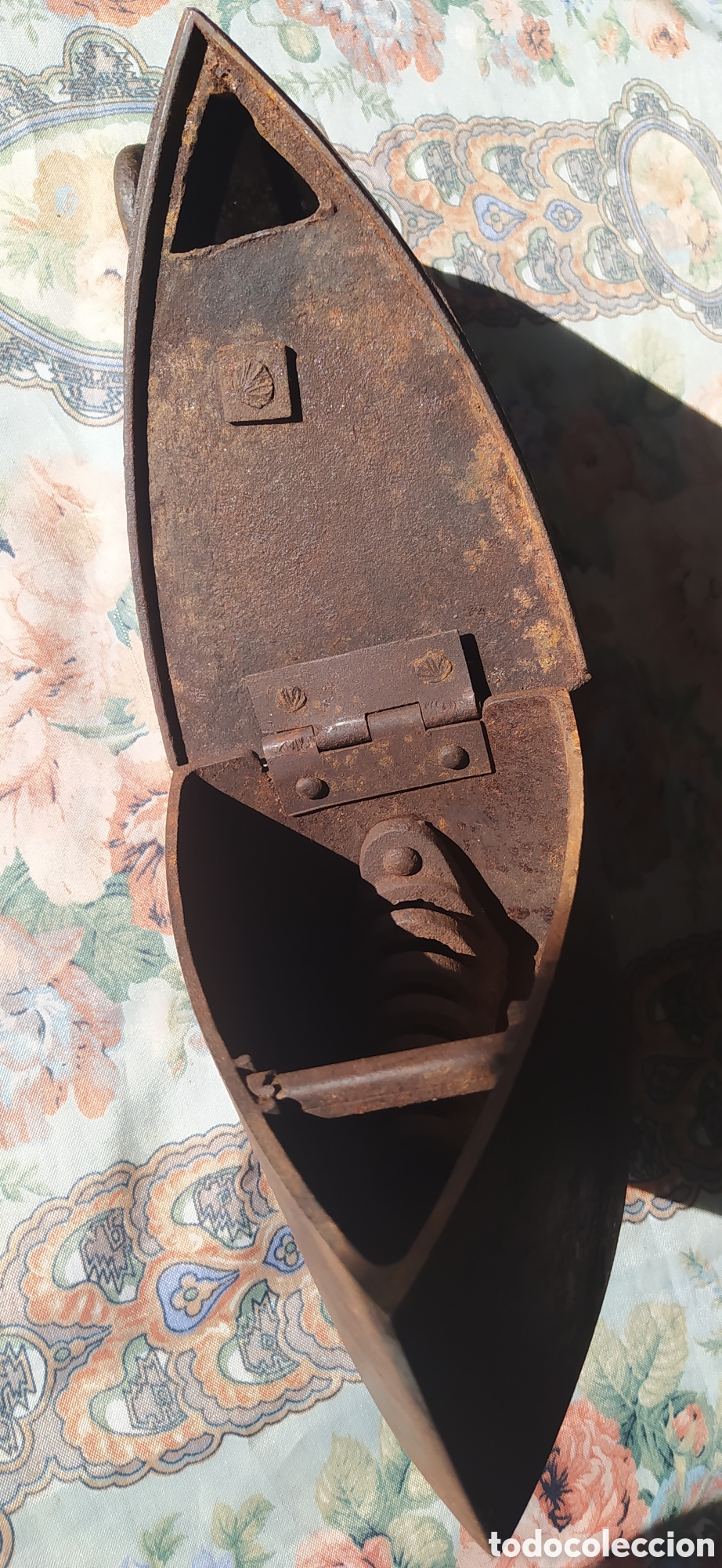 Antig&uuml;edades: PLANCHA ANTIGUA DE CARBON - Foto 17