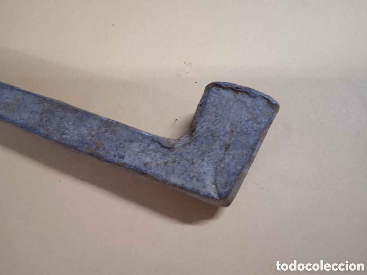 Antig&uuml;edades: Antigua llave de forja de 23mm - Foto 3