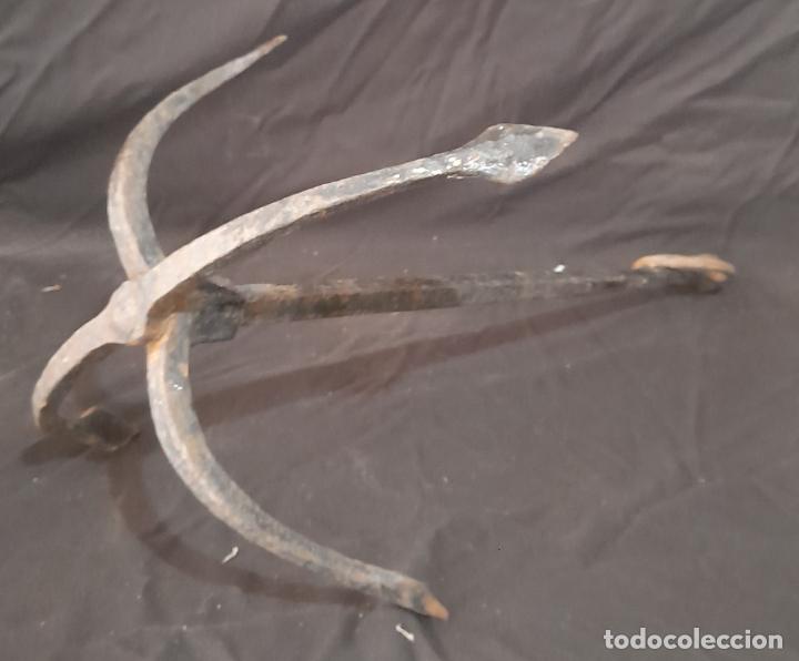 Antig&uuml;edades: Ancla de forja - Foto 2