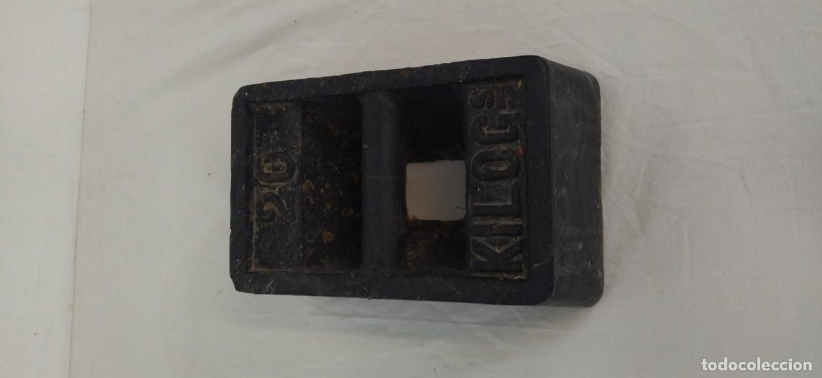 Antig&uuml;edades: Antigua pesa 20 kilogramos - Foto 2