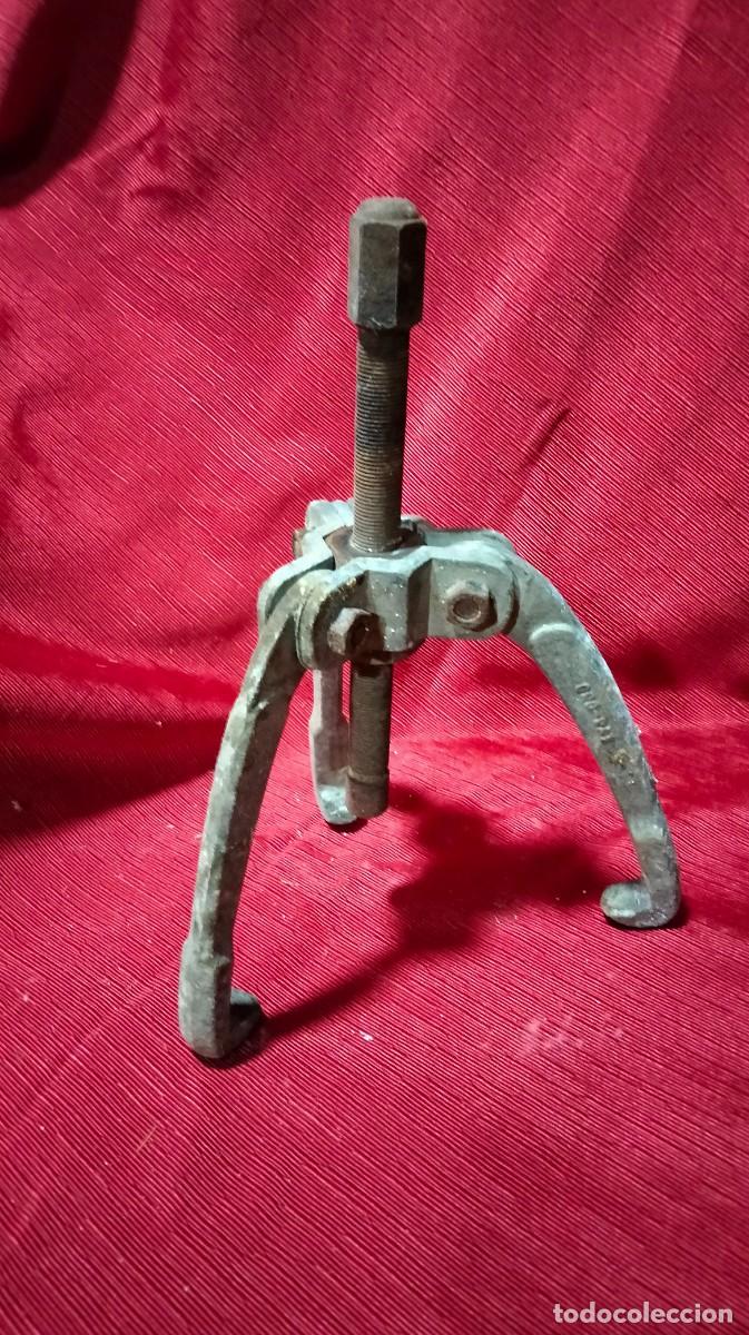 Antig&uuml;edades: EXTRACTOR 3 PATAS - Foto 3