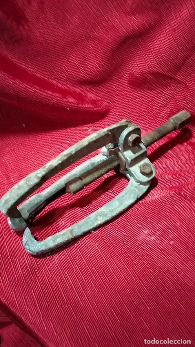 Antig&uuml;edades: EXTRACTOR 3 PATAS - Foto 4